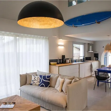 Magnifique Piscine Au Coeur De *