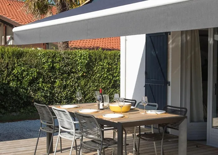 Magnifique Piscine Au Coeur De Villa